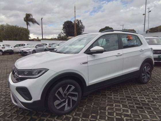 VOLKSWAGEN T-CROSS 1.0 200 TSI TOTAL FLEX COMFORTLINE AUTOMÁTICO VOLKSWAGEN T-CROSS 1.0 200 TSI TOTAL FLEX COMFORTLINE AUTOMÁTICO